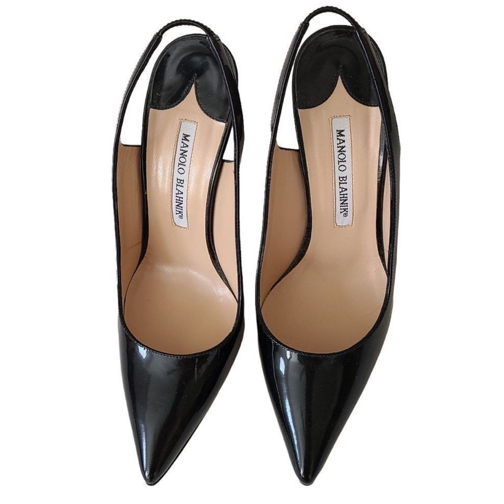 Manolo Blahnik Black Patent Slingback Pump
Shoes Size EU 37